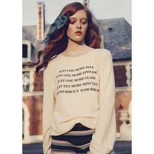 NEW WILDFOX Sz M LIES I TELL MYSELF WHITE JUST ONE MORE BBJ JUMPER